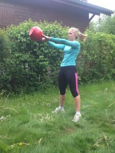 Sophie demoing a Two Hand SwingTwo hand swing